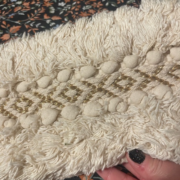 Universal thread jacquard print handloom pouch clutch - Picture 5 of 6